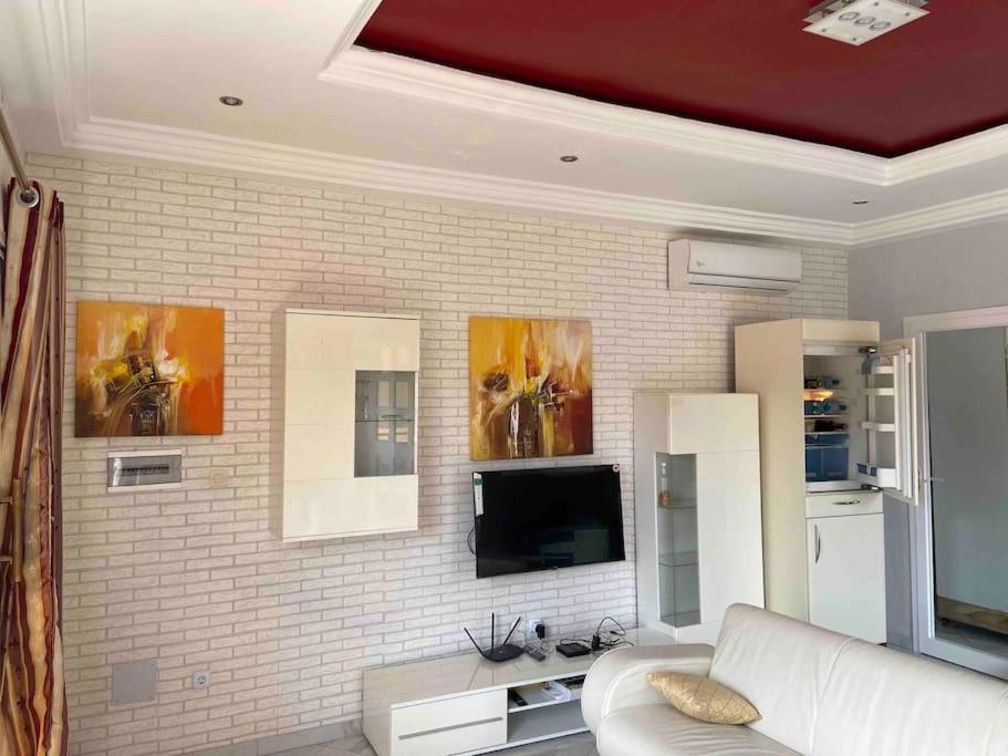 Appartement Altona Ломе Екстериор снимка